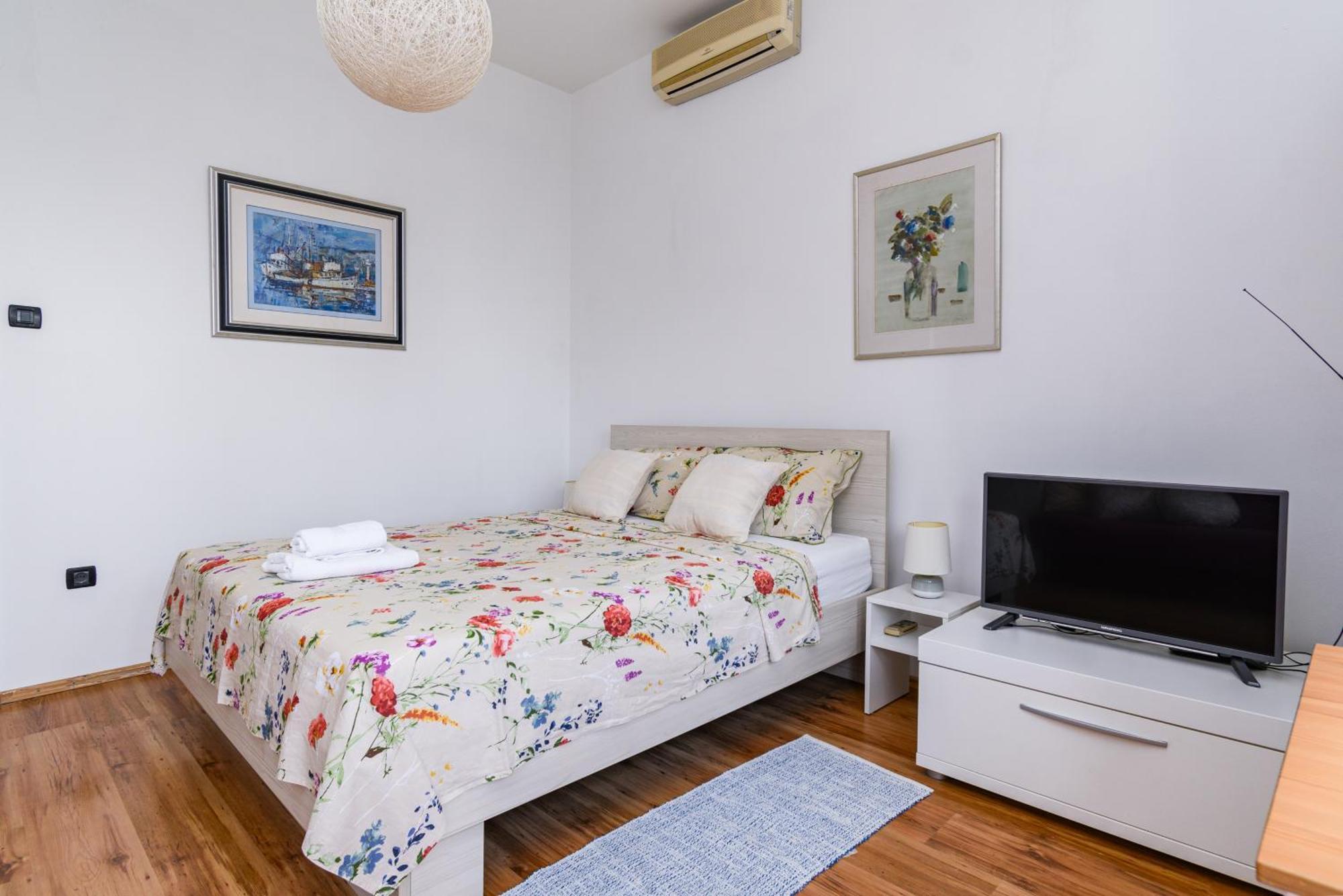 شقة Apartman Zara أوباتيا المظهر الخارجي الصورة